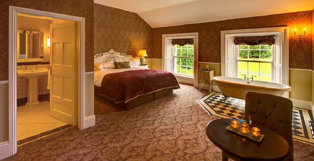 Hotel Bellingham Castle à Dundalk Extérieur photo